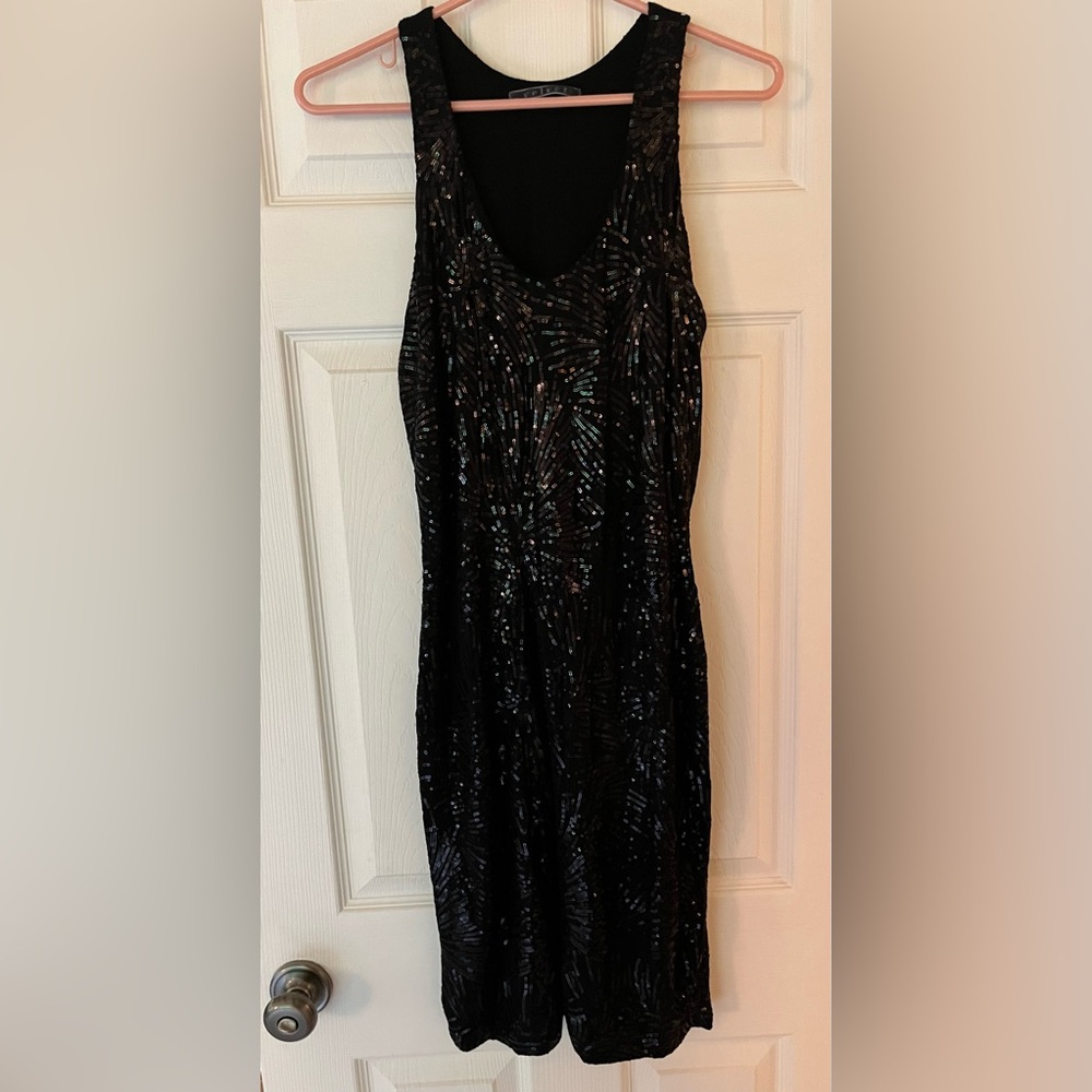 Velvet sequin bodycon dress